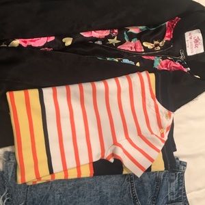 Package of 3 different clothing